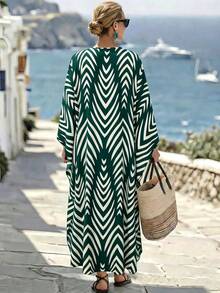 SHEIN Holidaya Đầm dài nữ kiểu dáng cổ điển, rộng rãi, cổ chữ V sâu, thích hợp cho kỳ nghỉ biển. - màu xanh lá - Xem 2
