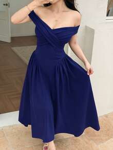 Feyla Women's Solid Color Pleated Off-Shoulder Elegant Mid-Length Dress - Blue - View 6