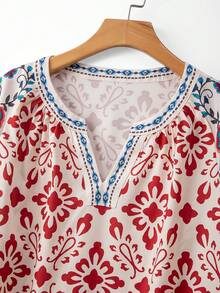 Linhara Kemeja Kerah Potongan Motif Bunga Ukuran Besar - Merah - View 5