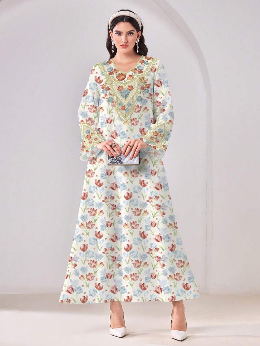 Al Najma 休闲端庄优雅印花V领喇叭袖阿拉伯风格连衣裙 - 彩色 - 查看 1