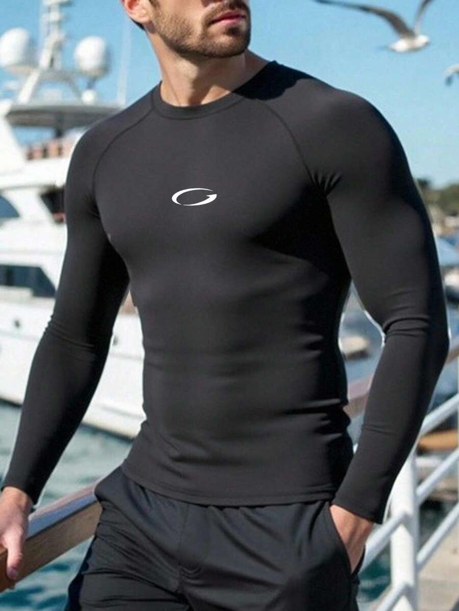 Manfinity RebelGame 男士休閒日常運動健身防曬衝浪衣，度假、父親節禮物 - 黑色 - 查看 1