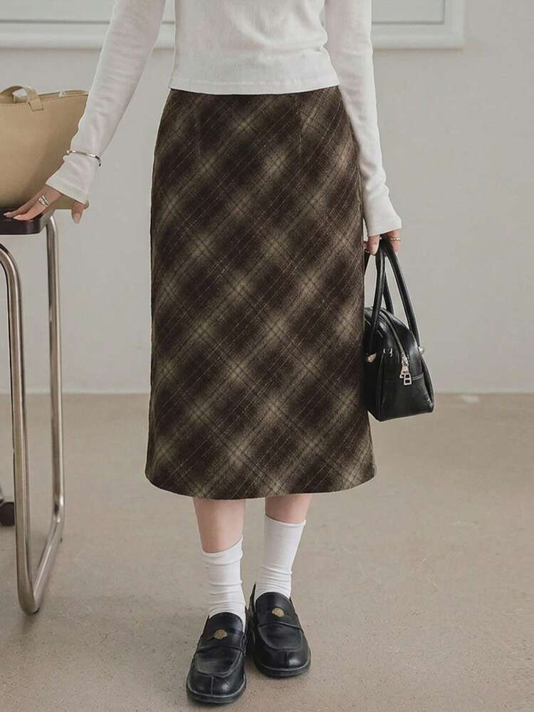 Women's Elegant & Playful Tie Dye Plaid Skirt, Suitable For Spring & Summer, Lightweight For Commuting