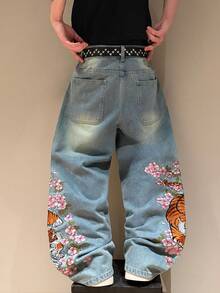 Manfinity Hypemode Vintage Distressed Casual Straight Leg Loose Fit Jeans With Cat Whisker Embroidery Design, Versatile Streetwear Commute Vacation Light Blue Sommer - Blue - View 2