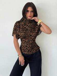 Firerie Blusa de Bambu e Linho com Gola Enrugada, Manga Assimétrica, Franzido Lateral na Cintura, para Uso Diário, na Cor Damasco, para Todas as Estações - Multicolorido - Visão 4