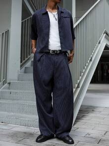 Manfinity Roghcode 男士休闲街头风短袖上衣长裤套装。街头服饰，朋友，情侣装，宽松版型，男士，印花，日系风格，男女皆宜，我爱我的女朋友 - 藏蓝色 - 查看 5