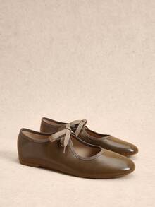 Coffee Brown