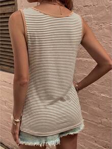 EMERY ROSE Model Camisole Kasual Serbaguna Musim Panas Terbaru untuk Wanita, Terlaris, Motif Bunga dan Garis-Garis, Kerah dan Kancing dengan Warna Kontras - MultiWarna - View 2