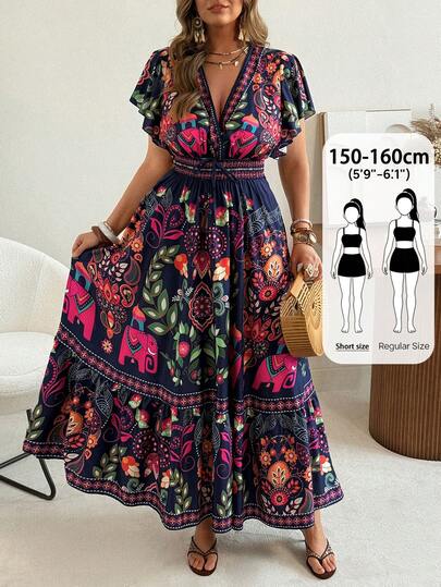 SHEIN PETITE CURVE Đầm maxi nữ cỡ lớn phong cách Bohemian retro in họa tiết, kiểu dáng thường ngày, tay loe, thắt eo, cổ chữ V sâu, dáng suông xòe, áo ôm sát, chân váy xòe.