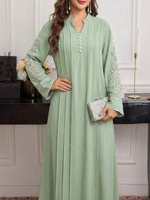 SHEIN Najma Đầm kiểu Ả Rập cổ đính hạt, viền hoa tương phản. - màu xanh lá - Xem 1