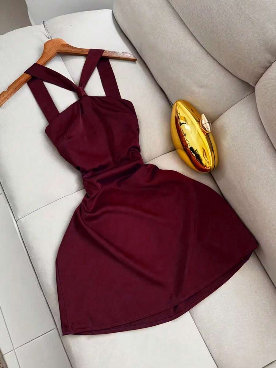 Franclia Elegant Design Solid Color Backless Halter Neck Dress - Burgundy - View 1
