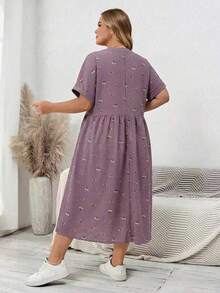 SHEIN CURVE+ 大码女式婴儿连衣裙、宽松连衣裙、夏季短袖连衣裙、宽松舒适的大码服装、印花连衣裙、度假连衣裙、女士休闲连衣裙、返校节连衣裙、女士教堂连衣裙、女士休闲连衣裙、教师服装、大码泡泡裙、秋季女装、工作连衣裙、外出连衣裙、休闲连衣裙 - 紫色 - 查看 7