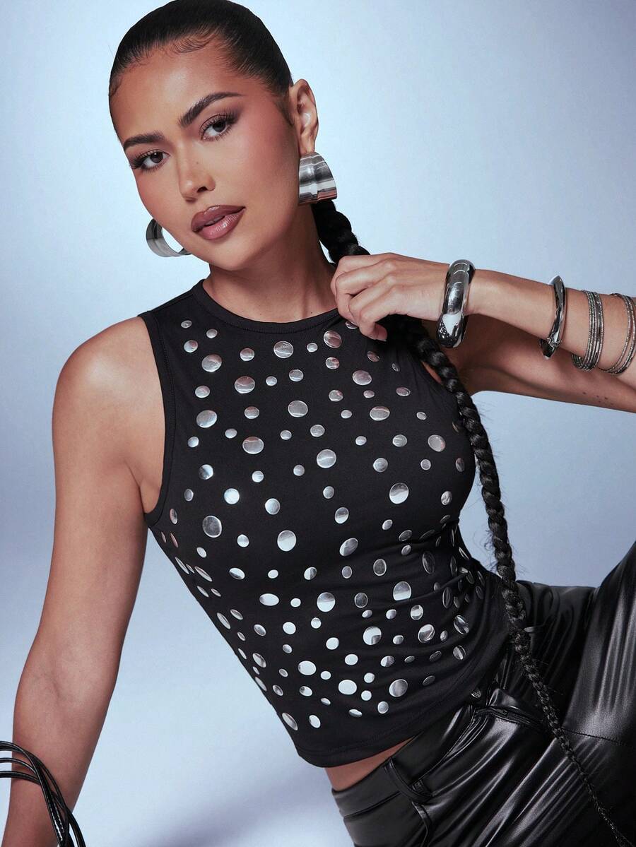 Denimoi Round Metallic Hardware Detail Top Sexy Tops Fashionable Tops Concert Outfits Clubwear Festival - Black - View 1