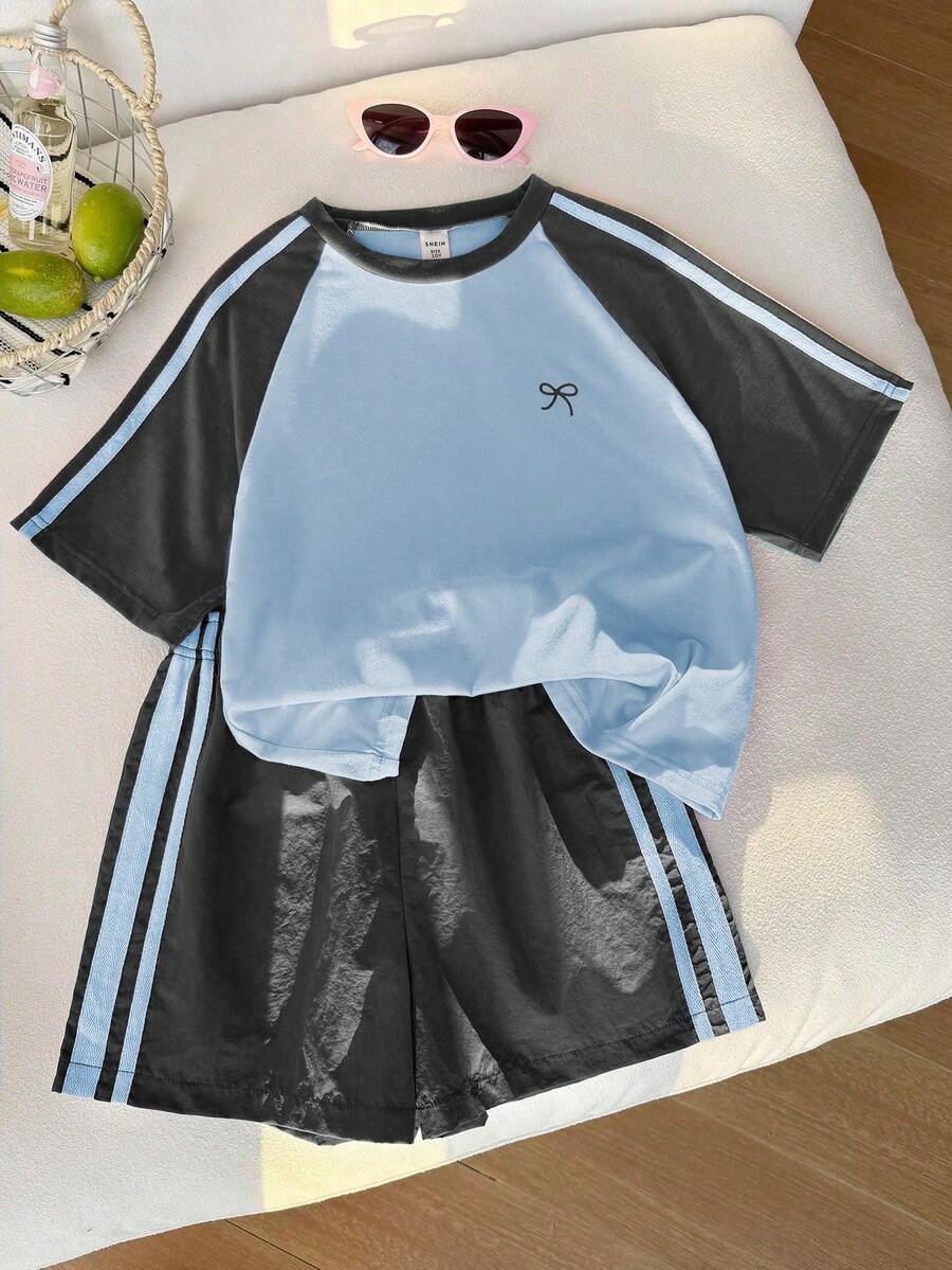 SHEIN 少女撞色短袖T恤短裤套装,运动风,粉色和深绿色,宽松贴身设计,轻薄面料,适合日常穿着、休闲运动或搭配。 - 巧克力棕 - 查看 1
