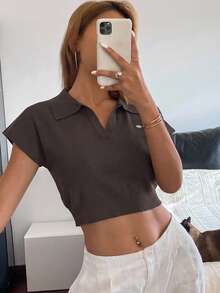 Livesso 女款素色一體式針織領 Polo 領休閒通勤針織上衣，春夏短版上衣 - 咖啡棕 - 查看 5