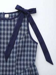Firerie Kids Firerie Kids Tween-Mädchen Blaues Karokleid, angenehmer Stoff, Rundhalsausschnitt, kontrastfarbige breite Träger + plissierter ausgestellter Rock, weiches Material geeignet für mehrere Jahreszeiten, Retro Blau Karo + minimalistische breite Träger für Alltag & Schule, weiter Rock, leicht zu kombinieren und zu pflegen, schafft einen sanften und künstlerischen Look - marineblau - Übersicht 5