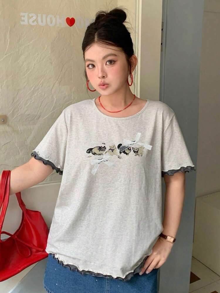 Dazy Plus Cartoon Print Bow Ruffle Trim Round Neck Short Sleeve T-Shirt, Plus Size Women, Spring/Summer