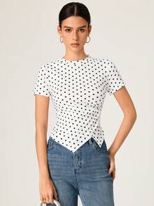 SHEIN BASICS Áo thun nữ cổ tròn tay ngắn in họa tiết chấm bi, vạt áo bất đối xứng - Đen và trắng - Xem 5