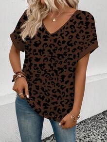 SHEIN LUNE Kaos Wanita Kasual Seksi Motif Leopard Model V-Neck Warna Cokelat untuk Acara Malam Hari, Musim Semi/Panas Terbaru - MultiWarna - View 3