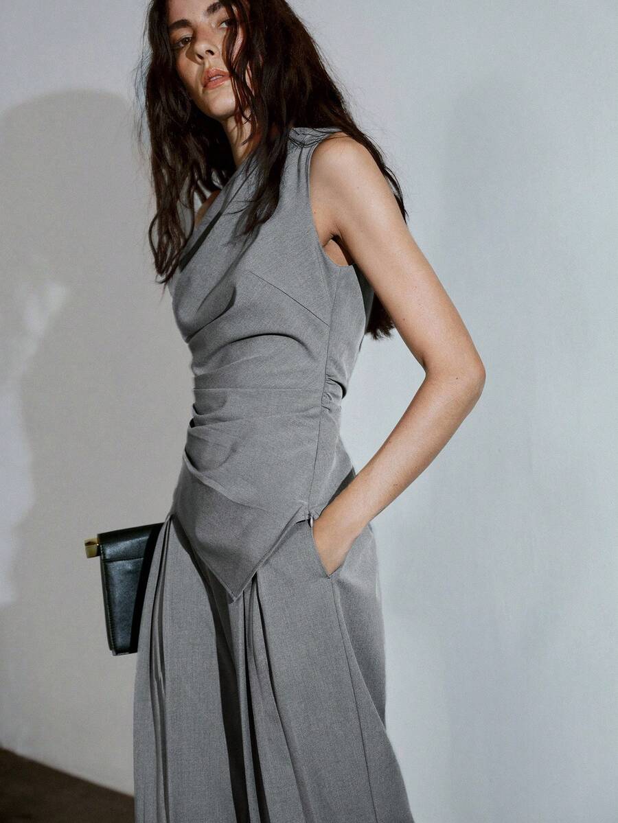 MOTF PREMIUM URBAN RUCHED ASYMMETRIC HEM SHOULDER TOP, SPRING/SUMMER - Grey - View 2