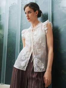 Airaco Blusa de mujer de verano con cuello de giro, bordado floral y volantes en el bajo, transparente - Blanco - Ver 5
