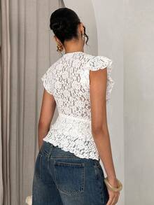 SHEIN Glamour Áo kiểu nữ màu trắng gợi cảm, cổ chữ V, ren, viền bèo nhún, thắt nơ phía trước, thích hợp cho mùa xuân/hè. - trắng - Xem 3