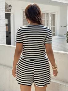 GalTyme Plus Size Summer Casual Striped T-Shirt And Shorts 2 Pieces Set - Multicolor - View 2