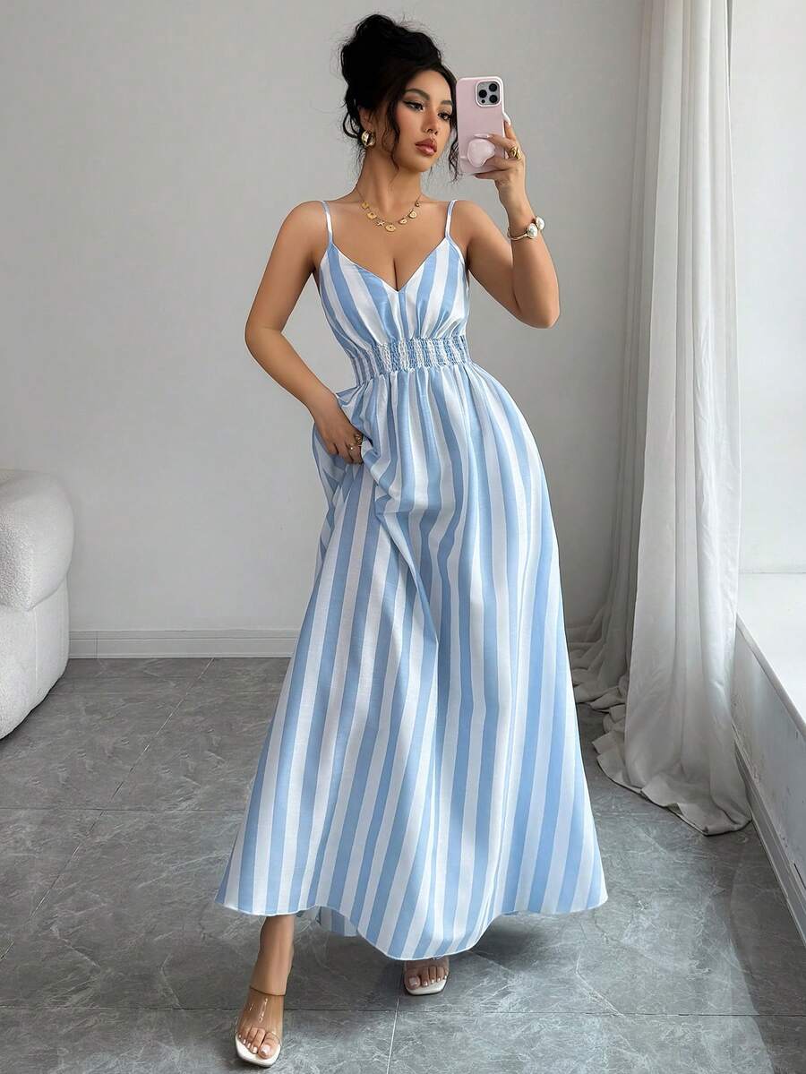SHEIN Raffinéa Đầm không tay cổ chữ V kẻ sọc xanh nhạt và trắng dành cho nữ mùa hè, kiểu dáng thường ngày đi biển. - Xanh và trắng - Xem 1