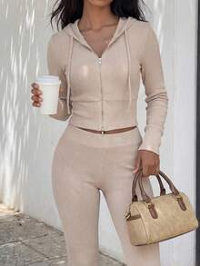 FavEase Áo hoodie cắt ngắn cổ đứng dệt kim họa tiết lông cừu màu mơ và quần ống loe cổ điển dài, quần áo thể thao đơn giản, giản dị, tối giản, phù hợp với mọi phong cách, bộ đồ xuân thu cho nữ - Màu be - Xem 3