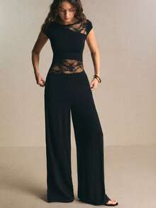 Poéselle Bộ jumpsuit nữ thời trang thanh lịch, chất liệu ren xuyên thấu, ống rộng, phối nhiều mảnh. - màu đen - Xem 5