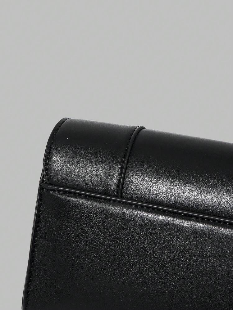 LADIES CLUTCH BAG, EXQUISITE DIAMOND STRIP SQUARE BAG.