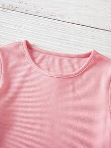 SHEIN 2件套女童纯色圆领短袖T恤搭配碎花短裤套装，适合青少年女孩夏季穿着，春季女童夏季服装，碎花短裤套装，可爱夏季服装，粉色罗纹上衣搭配碎花短裤两件套，休闲夏季服装，荷叶边短袖露脐上衣搭配碎花松紧腰短裤套装 - 白色 - 查看 7