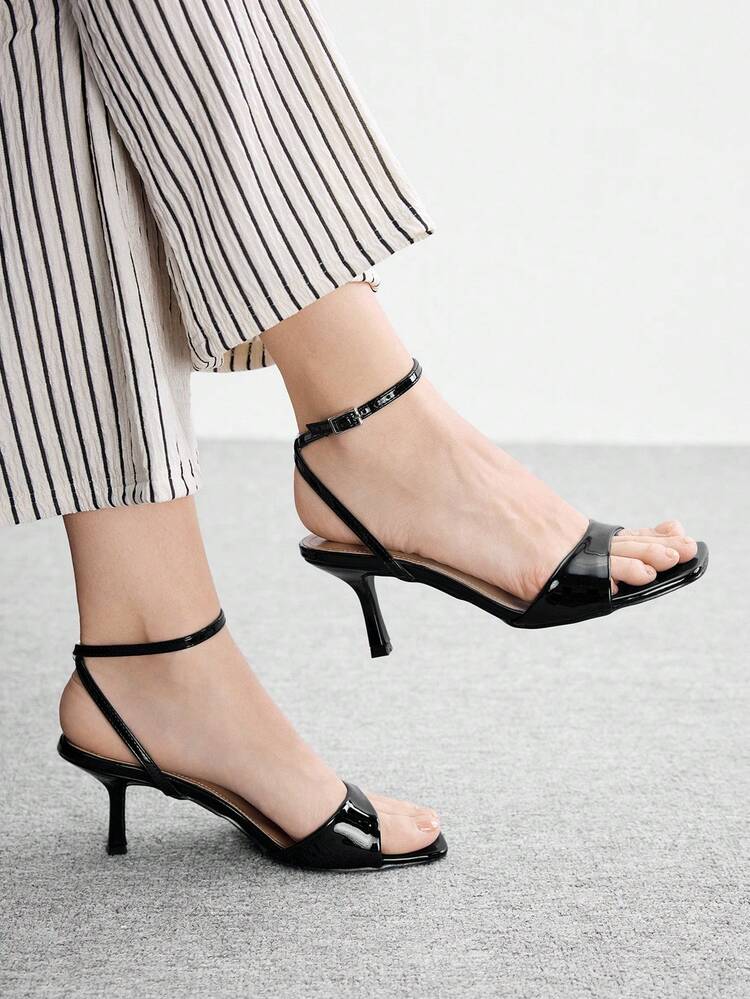 CUCCOO BIZCHIC Women Shoes Spring And Summer New Square Toe PU Surface. Saddle Strap Cross Ankle Strap Buckle One-Piece Sandals. Romantic Elegance Temperament Simple Sexy High Heel Cloth Heel Thick Heel Dress Shoes Valentine's Day. Dating Party, Fashionable Sexy/Club Wear, Suitable For Christmas. Spring Summer Four Seasons Workplace Festival Street Fashion Classic Sandals Elegant Temperament Women's Shoes Thick Heels. Bad Girl Night Pump Summer Shoes