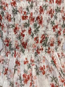 2026 Blusa de mujer con estampado floral aleatorio azul y blanco, cuello redondo, sin mangas, con fruncido en la cintura y bajo acampanado corto, de tela tejida, en estilo bohemio - Rosa Pálido - Ver 5