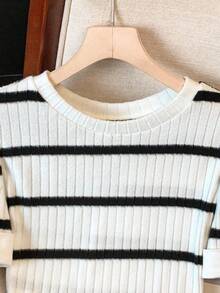 GlowEve Women's Striped Round Neck Short Sleeve Button Design Casual Mid-Length Dress - Black and White - View 5