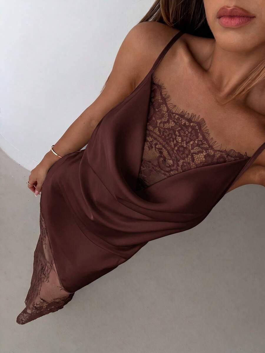 Aloruh Vestido longo feminino sexy com decote profundo em renda transparente e detalhes em patchwork, alças finas e acabamento elegante. - Café - Ver 1