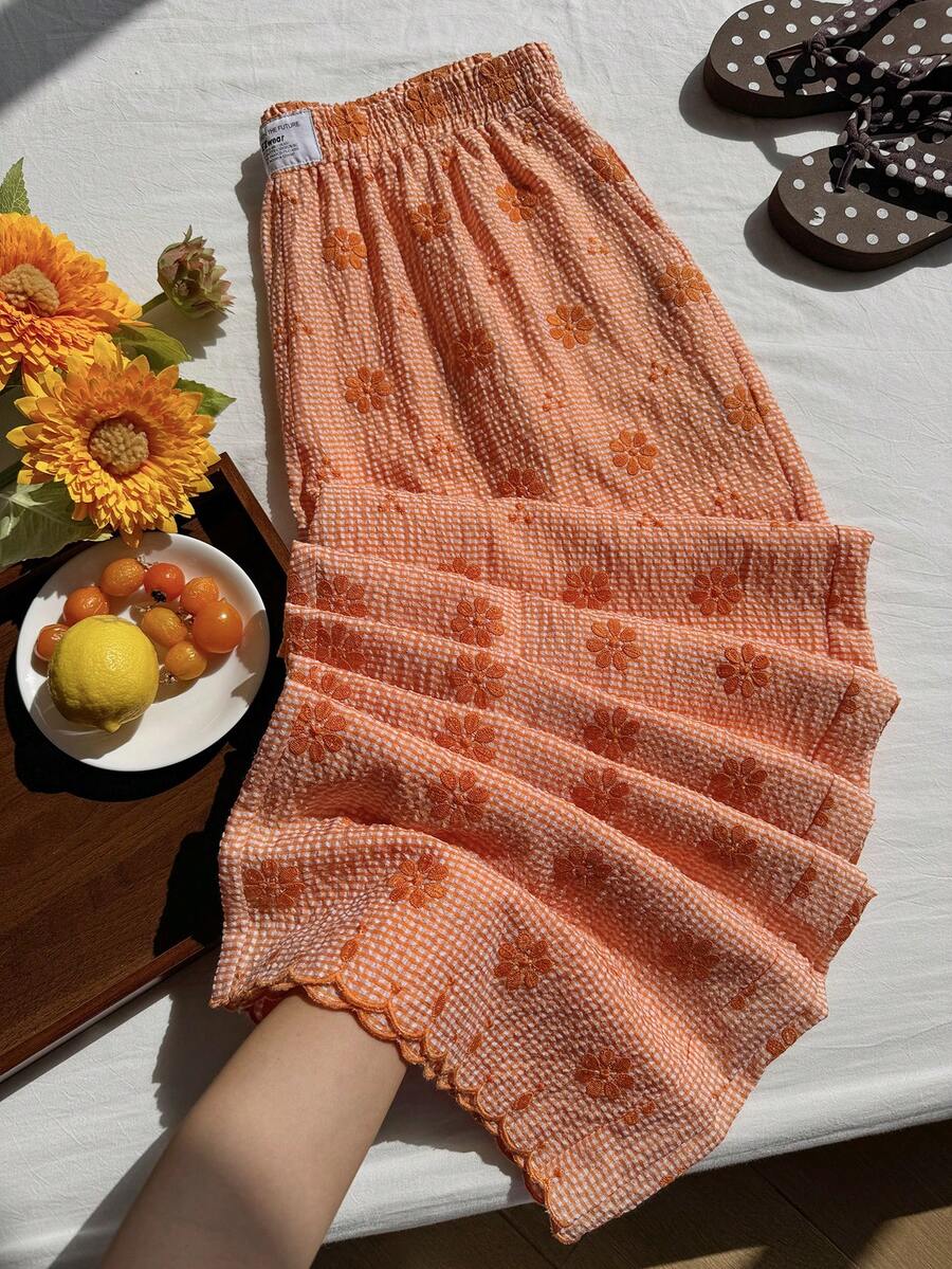 Comfortcana 大码女式休闲度假风珊瑚橙色碎花弹力腰裤，适合夏季度假穿着
