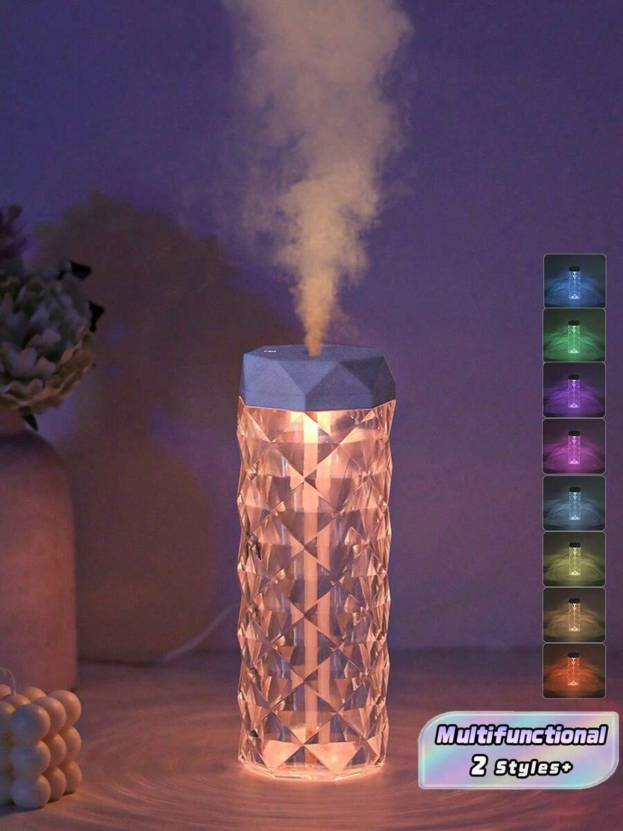 一款USB供电的大容量亚克力水晶加湿器，可用作USB小夜灯、台灯和水晶氛围灯。适用于卧室和家居的小型香薰机（请勿使用油性香水或香精）。盖子不防水。RGB七色自动变色，长按即可固定颜色。