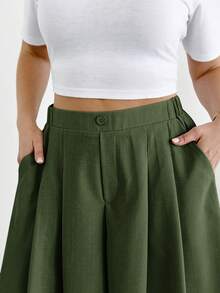Pantalones/faldas cortas plisadas de cintura elástica, cómodos y sueltos, de estilo básico y versátil, para uso diario, que estilizan la figura, en color albaricoque, para mujeres de talla grande, para primavera/verano - Verde militar - Ver 8