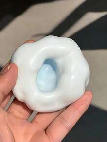 1/2/4个装减压感官沙球 2026新款成人挤压玩具 缓解焦虑 玩具 便携式可塑形手工感官球 成人办公桌玩具 办公室减压球 旅行减压礼物 男女皆宜 感官玩具 专注力工具 正念辅助 舒缓挤压球 抗压玩具 手部理疗 办公桌装饰 - 彩色 - 查看 15