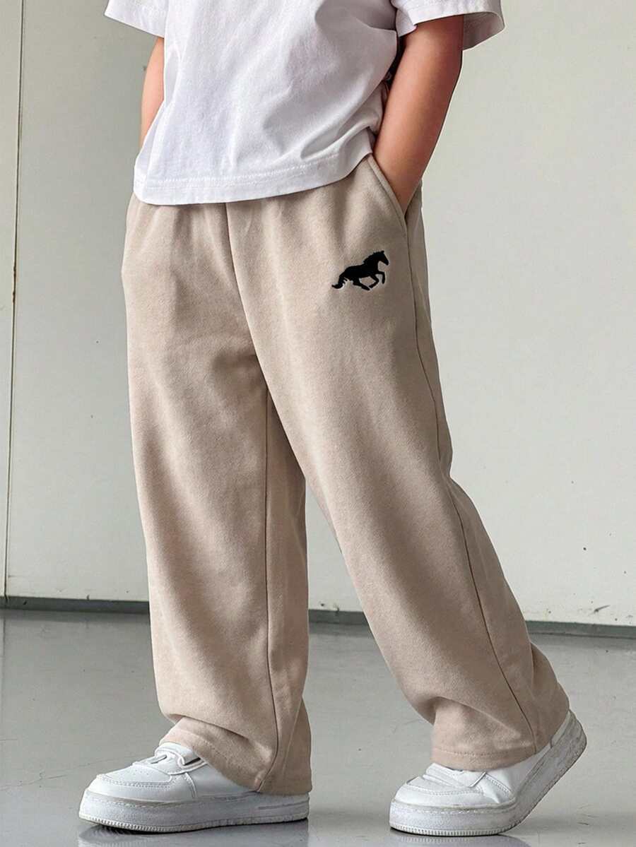 SHEIN 男童休闲街头风条纹梭织长裤,带口袋,直筒裤型,轻便舒适,适合外出、度假、摄影、上学、运动、聚会等多种场合,春夏皆宜。 - 杏色 - 查看 1