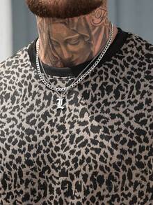 Manfinity CasualCool Camiseta de manga corta con estampado de leopardo y bloques de color para hombre, adecuada para uso casual, al aire libre y de fiesta - Marrón - Ver 5