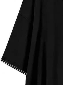 EMERY ROSE Casual Minimalist Handmade Shell Flower Decor V-Neck Loose T-Shirt For Plus Size Women, Black Top, Suitable For Summer - Multicolor - View 3