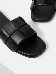 MOTF DÉP SANDAL ĐƠN GIẢN, THOẢI MÁI DÀNH CHO NỮ - Đen tinh khiết - Xem 5