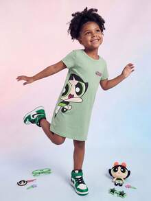 THE POWERPUFF GIRLS X SHEIN Maija Kids Đầm dệt kim mềm mại cổ tròn tay ngắn họa tiết hoạt hình cho bé gái - màu xanh lá - Xem 1