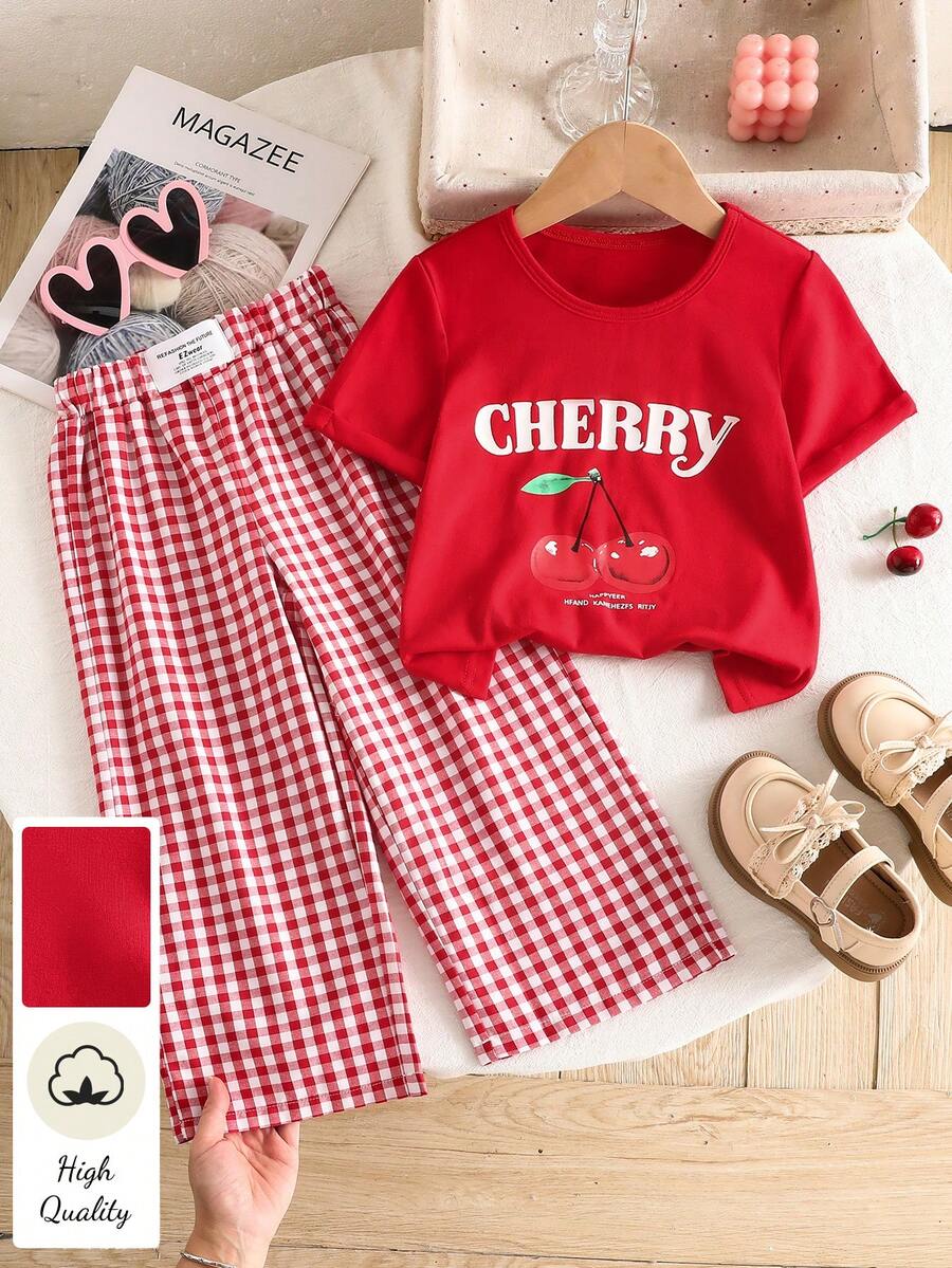 SHEIN Elladie kids 两件套女童樱桃主题休闲套装,包括一件红色圆领短袖T恤和一条红白格子阔腿裤,适合日常休闲穿着、上学、社区散步、购物、超市、公园、野餐、短途旅行、海滩、生日派对、小型聚会以及拜访亲朋好友等场合。 - 紅色 - 查看 1