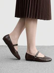 CUCCOO BIZCHIC 女士搭扣简约大方平底鞋，适合日常出行通勤休闲穿着，圆头鞋 - 咖啡 - 查看 3