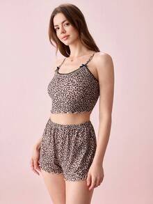 Bonmuse Bộ đồ ngủ 2 món họa tiết da báo gợi cảm gồm áo hai dây và quần short. - màu đen - Xem 5