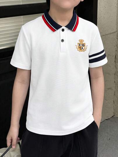 Casuvi Kids Áo polo tay ngắn cổ bẻ nửa mở dành cho bé trai tuổi teen, kiểu dáng thể thao thường ngày, thêu hình ngựa nhỏ, thiết kế thoải mái dễ phối đồ, phù hợp cho các hoạt động ngoài trời, đi học, nghỉ lễ, tụ họp, ở nhà, mùa xuân, mùa hè, du lịch, nghỉ dưỡng, thư giãn, tắm nắng. Thích hợp cho mùa tựu trường 2025, trang phục thể thao cho sinh viên và trường đại học.
