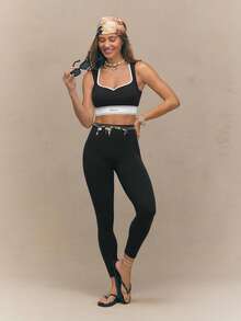 Áo ngực FeatherFit™ StudioMuse cổ chữ V, lưng hở, dáng crop top với mút ngực có thể tháo rời, thích hợp cho yoga, pilates, tập luyện nhẹ nhàng và mặc hàng ngày. - màu đen - Xem 6