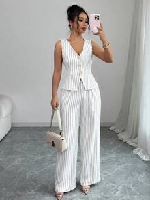 SHEIN Elenzya Bộ vest nữ công sở kẻ sọc xanh hải quân và trắng, thiết kế chữ A thắt eo, áo vest không tay kẻ sọc thanh lịch cho công sở hàng ngày, phong cách công sở cổ điển, phù hợp cho mùa hè, ngày Quốc khánh, lễ tốt nghiệp, mùa tựu trường, mùa thu với cúc kim loại trang trí, tinh tế và sang trọng, phù hợp cho trang phục công sở, đi làm, thời trang đường phố, phong cách lãng mạn Pháp, thường ngày, phong cách cổ điển Trung Đông, tiệc trà chiều, tiệc tùng, Lễ Tạ ơn, mùa xuân/hè. - trắng - Xem 7